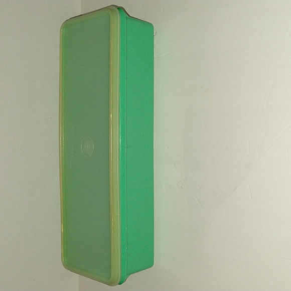 Tupperware Kitchen Vintage Tupperware Green Celery Container Keeper